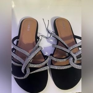 Beautiful dress sandal 7.5